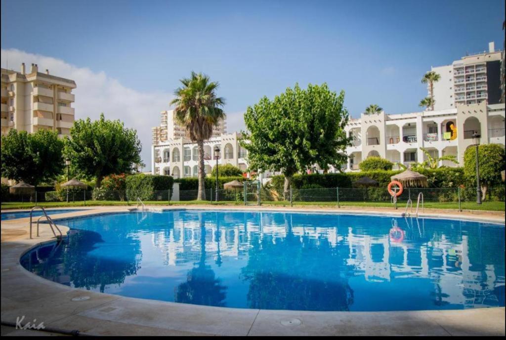 דירות בנאלמדנה Gardenplaya מראה חיצוני תמונה